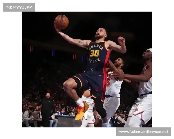 NBA最新排名:湖人跌西部第5勇士逼近附加赛 太阳利好有望冲第9 NBA最新排名:湖人跌西部第5勇士逼近附加赛 太阳利好有望冲第9